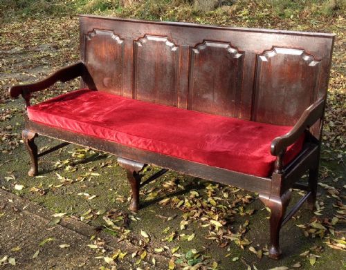 Antique Oak Settle with Fielded Panelled Back on Cabriole Legs Circa 1830