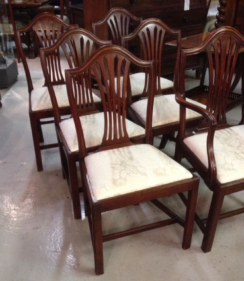 fig 1. Set of six Georgian mahogany Hepplewhite dining chairs circa 1790