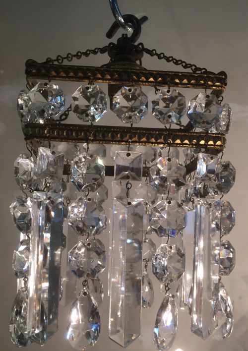 fig 1. Square lead crystal cut glass pendant chandelier. 