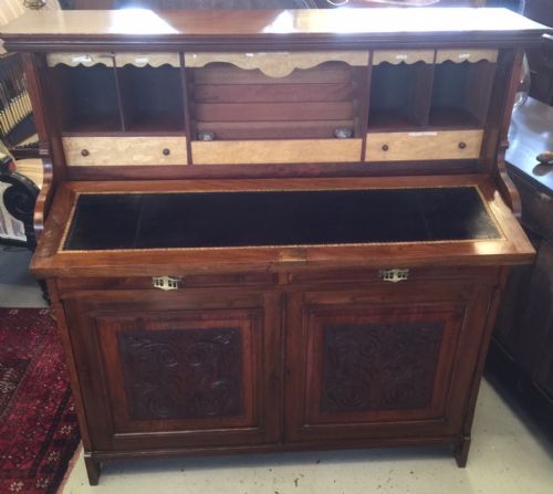 fig 1. Walnut arts and crafts piano style desk