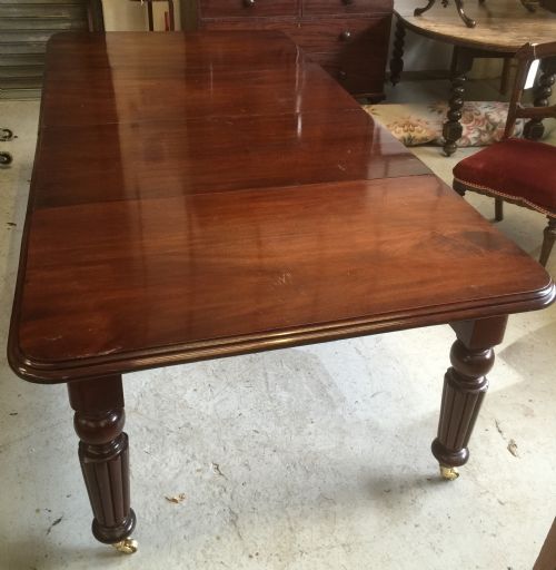 Nineteenth Century Mahogany 10 Seater Dining Table for Restoration