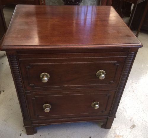 William IV Mahogany Chest Small Proportions