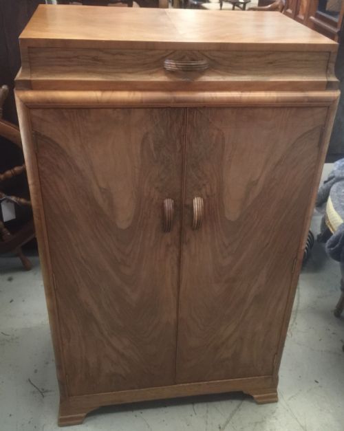 Art Deco Burr Walnut Compactum