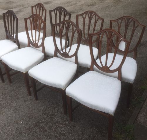 Eight Mahogany Hepplewhite Dining Chairs Circa 1920