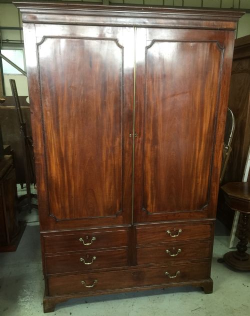 Late Georgian Clothes Cupboard/wardrobe Circa 1835