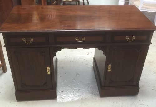 Victorian Mahogany Twin Pedestal Desk