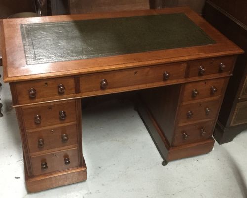 Victorian Mahogany Twin Pedestal Desk