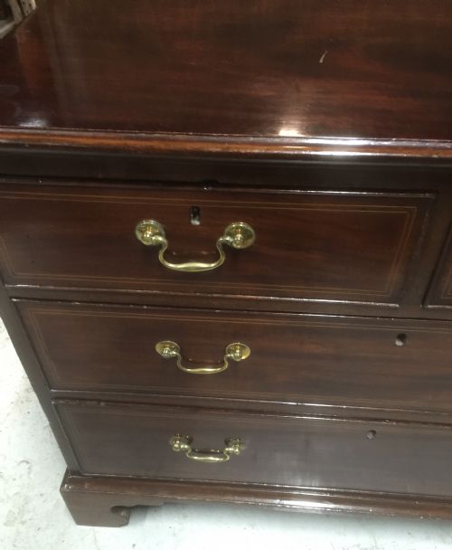 fig 1. Georgian mahogany three height chest of dawers