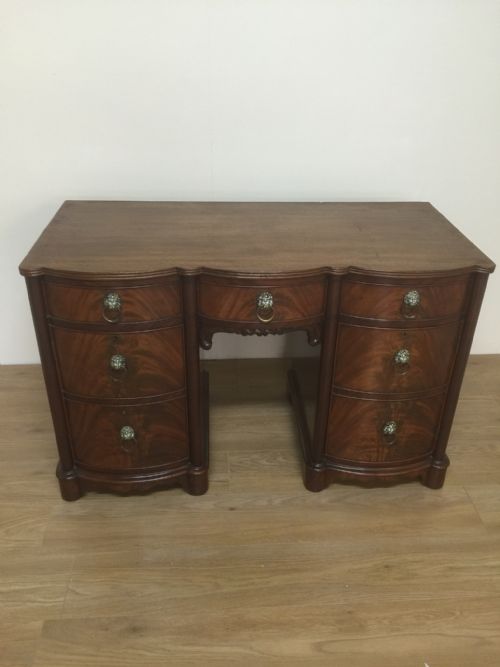Antique Edwardian Serpentine Flame Mahogany Desk