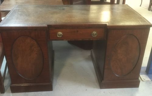 Georgian Flame Mahogany Twin Pedestal Desk