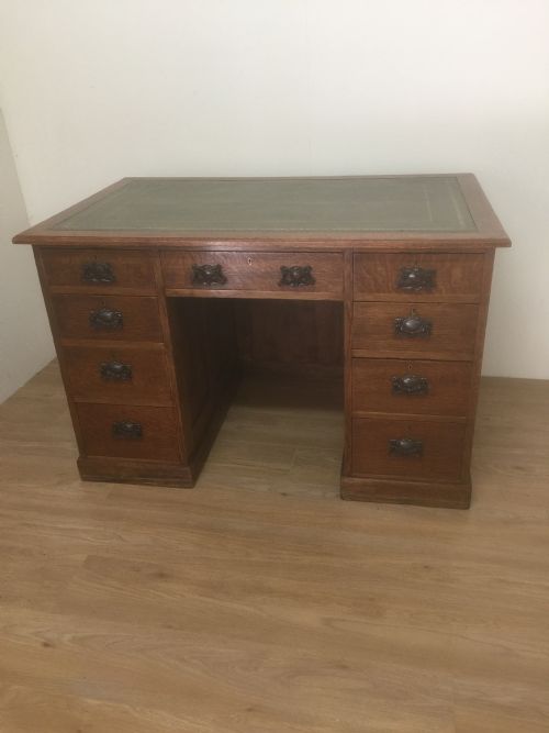 Edwardian Oak Twin Pedestal Desk with Leather Top