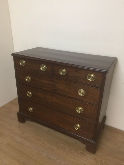 Georgian Mahogany Chest of Drawers Circa 1780