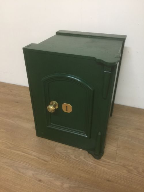 Edwardian Safe Fully Restored Two Keys