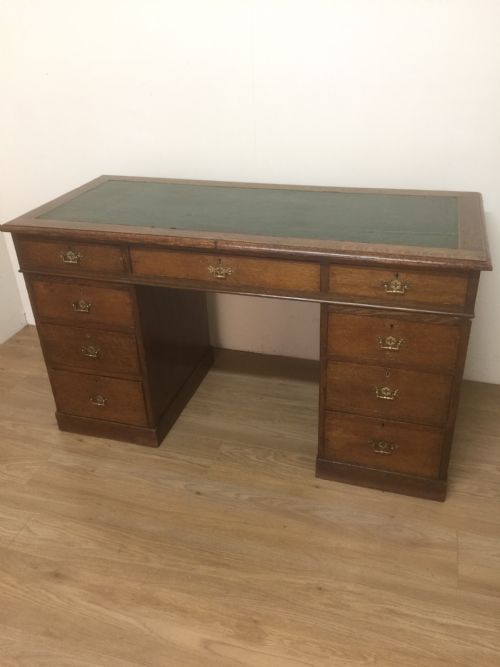 Edwardian Oak Twin Pedestal Desk Circa 1900