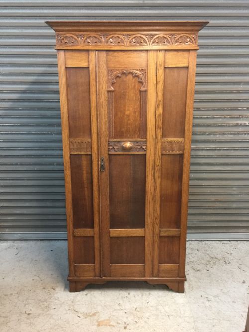 Golden Oak Art Deco Hall Robe