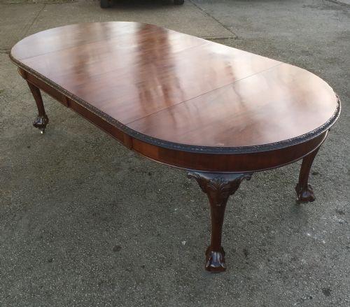 Nineteenth Century Mahogany Extending Eight Seater Dining Table