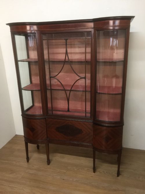 Inlaid Mahogany Display Cabinet on Tapered Legs  Circa 1910