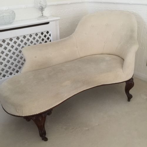 Nineteenth Century Chaise Longue in Cream Fabric