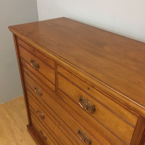 ARTS AND CRAFTS SOLID WALNUT FOUR HEIGHT CHEST OF DRAWERS CIRCA 1890 - ADDITIONAL PHOTO 4