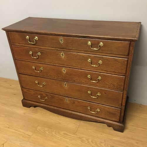 Nineteenth Century Oak Chest of Drawers