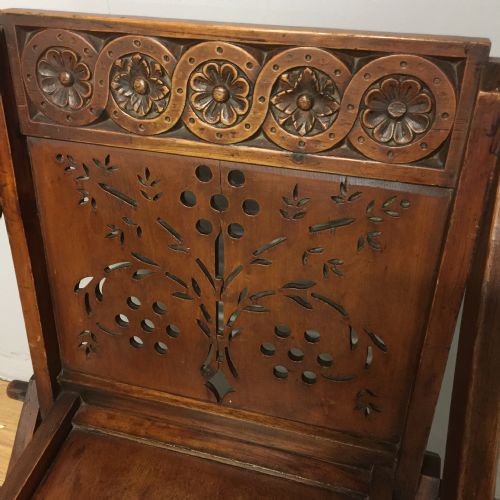 NINETEENTH CENTURY CARVED GLASTONBURY CHAIR - ADDITIONAL PHOTO 2