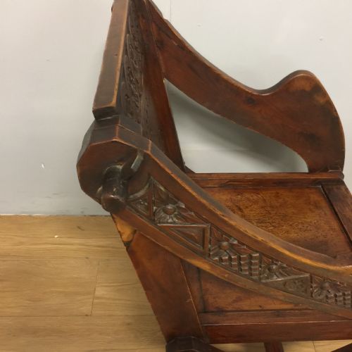 NINETEENTH CENTURY CARVED GLASTONBURY CHAIR - ADDITIONAL PHOTO 5