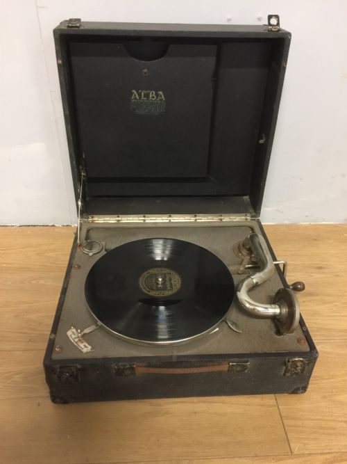 Alba Maistrophonic Wind Up Gramophone Circa 1930