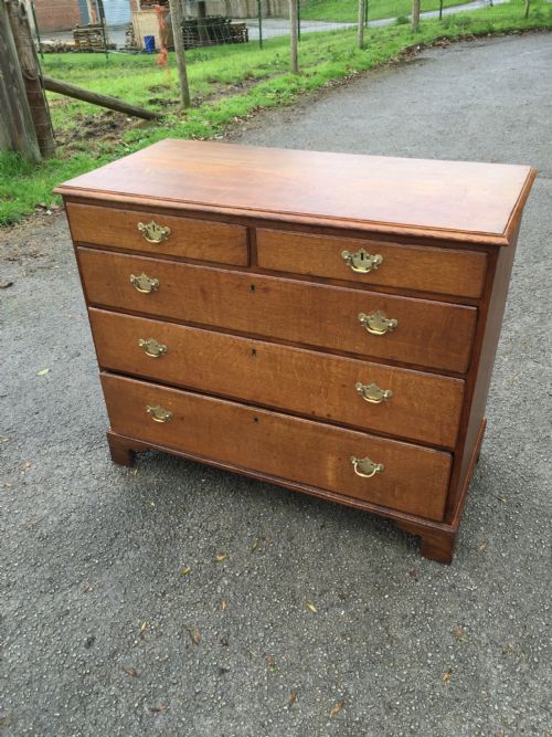 Late Georgian Solid Oak Chest of Drawers