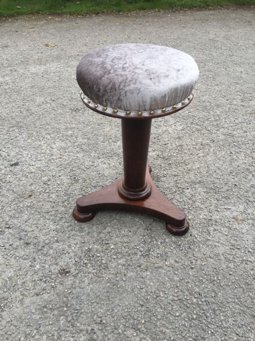 Nineteenth Century Rosewood Circular Adjustable Piano Stool