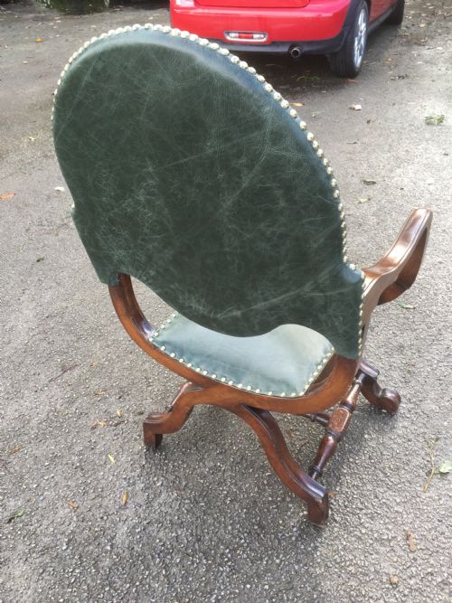 NINETEENTH CENTURY WALNUT X FRAMED CHAIR IN GREEN LEATHER - ADDITIONAL PHOTO 7
