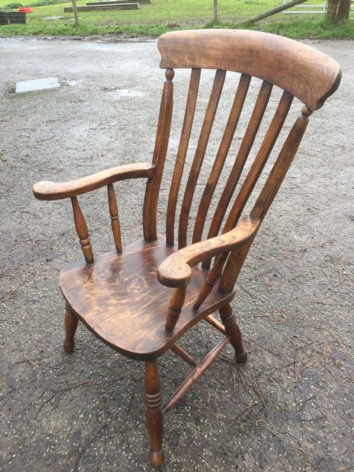 Nineteenth Century  Elm and Beech Windsor Chair