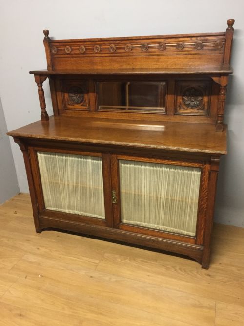 Arts and Crafts Golden Oak Chiffonier by Christopher Pratt of Leeds