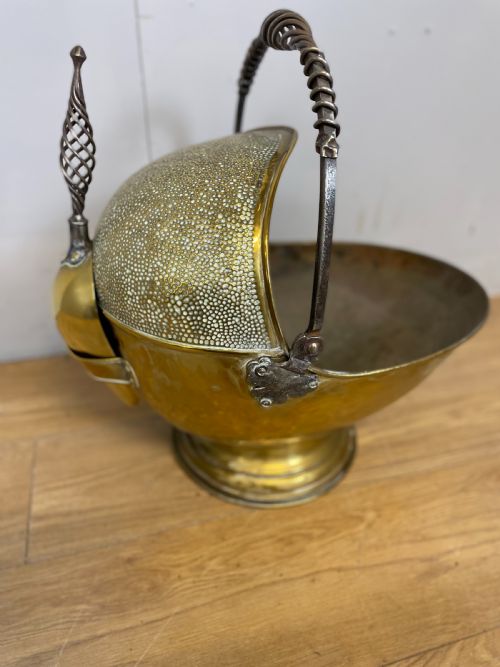 ARTS AND CRAFTS BRASS COAL HELMET - ADDITIONAL PHOTO 4