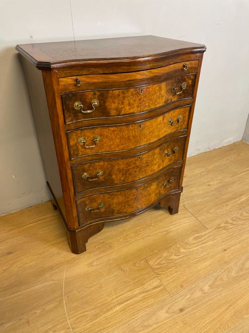 Small Serpentine Fronted Burr Walnut Chest of Drawers