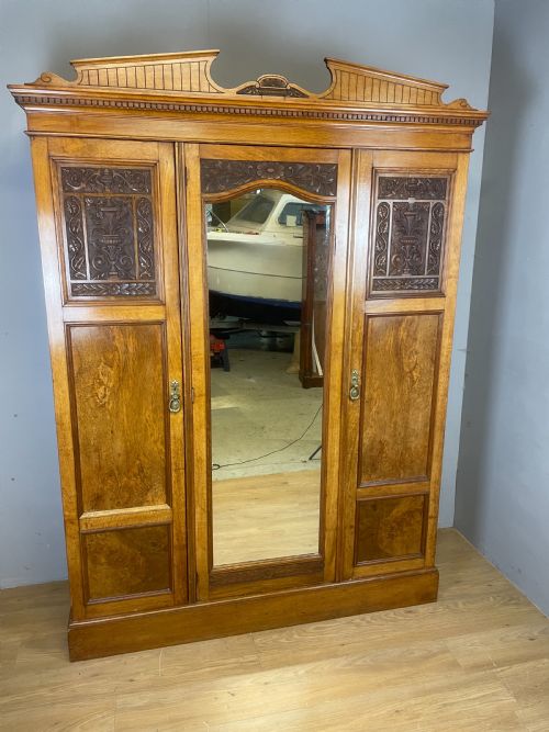 Arts and Crafts Golden Oak Triple Wardrobe