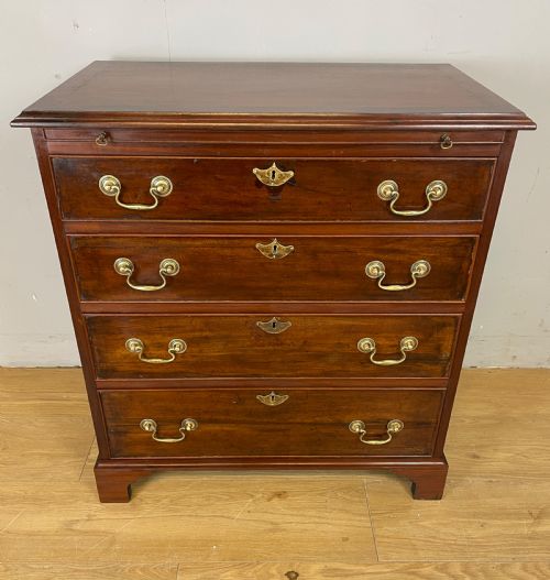 Edwardian Small Mahogany George III Style Chest of Drawers