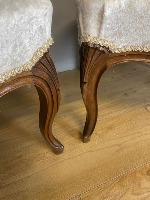 PAIR OF FRENCH CARVED WALNUT OPEN ARMCHAIRS C1910 - ADDITIONAL PHOTO 6