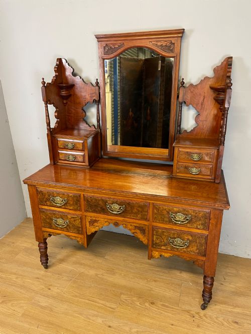 Arts and Crafts Burr Walnut Dressing Table C.1890