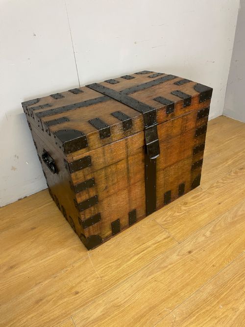 C19th Oak Silver Box by Simpson Benzie of Cowes