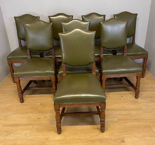 Arts and Crafts Golden Oak Set of Eight Dining Chairs in Green Leather