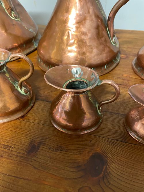 SET OF 7 GRADUATED GEORGIAN COPPER MEASURING JUGS - ADDITIONAL PHOTO 8