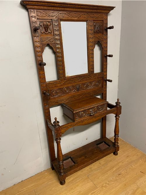 C19th Carved Golden Oak Green Man Hall Stand