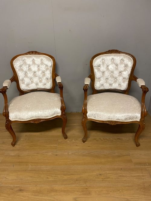 SOLID WALNUT LOUIS QUINZE STYLE ARMCHAIR CIRCA 1900 - ADDITIONAL PHOTO 8