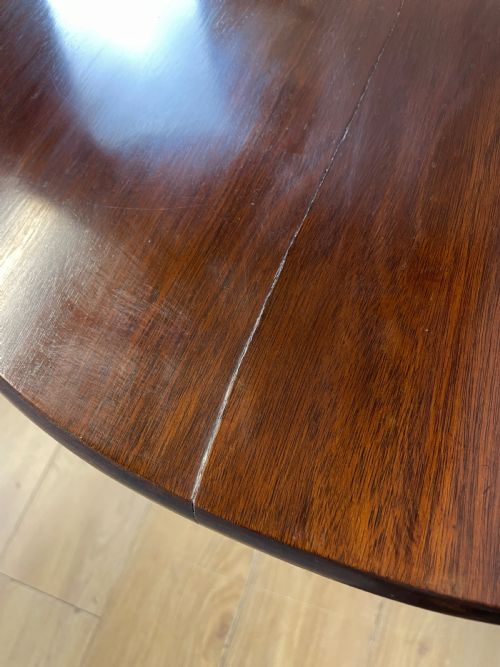 GEORGIAN MAHOGANY TRIPOD TABLE WITH GUN BARREL STEM CIRCA 1790 - ADDITIONAL PHOTO 4