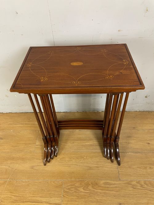 EDWARDIAN INLAID MAHOGANY NEST OF FOUR TABLES QUARTETTO - ADDITIONAL PHOTO 10