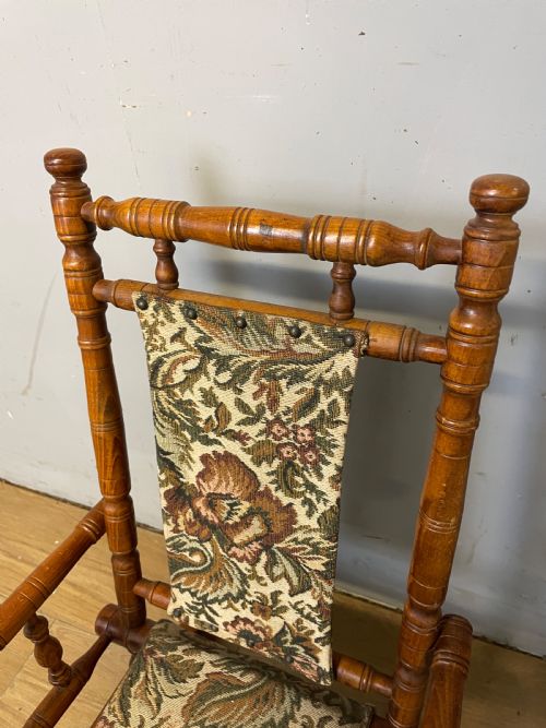 C19TH CHILDS AMERICAN ROCKING CHAIR - ADDITIONAL PHOTO 5