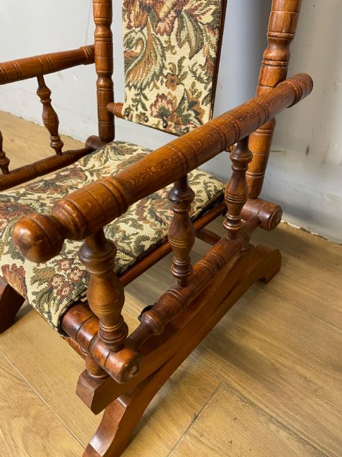 C19TH CHILDS AMERICAN ROCKING CHAIR - ADDITIONAL PHOTO 6