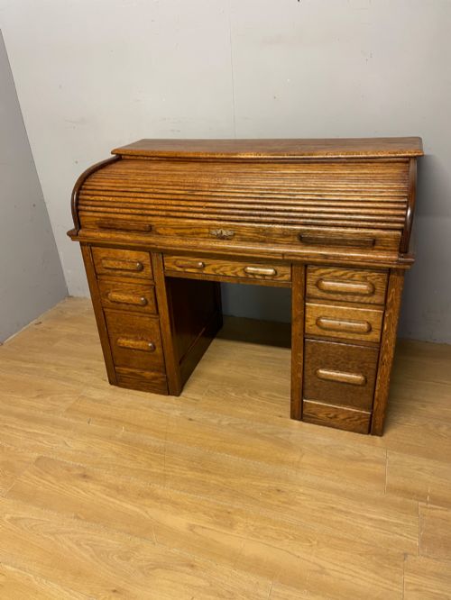 EDWARDIAN GOLDEN OAK ROLL TOP DESK WITH TOOLED LEATHER INSERT - ADDITIONAL PHOTO 1