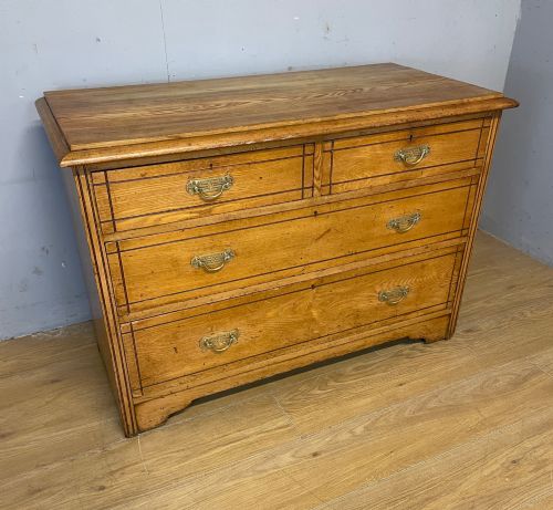ARTS AND CRAFTS SOLID ASH THREE HEIGHT CHEST OF DRAWERS - ADDITIONAL PHOTO 1
