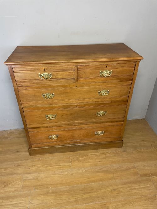 ARTS AND CRAFTS SOLID SATIN WALNUT FOUR HEIGHT CHEST OF DRAWERS - ADDITIONAL PHOTO 3